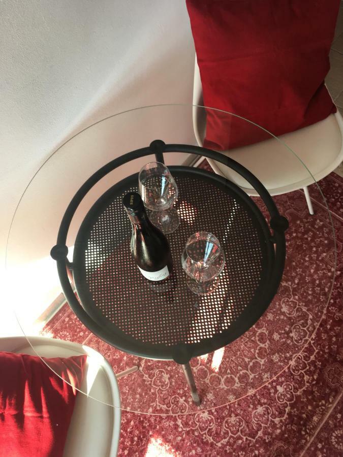 Sipos Borhaz Es Vendeghaz Hotell Badacsonyörs Eksteriør bilde